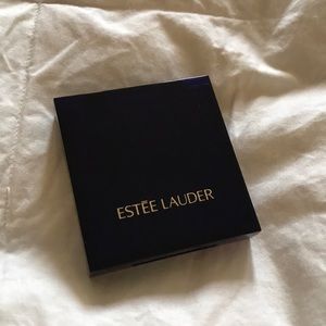 Estée Lauder “Smokey” eyeshadow single